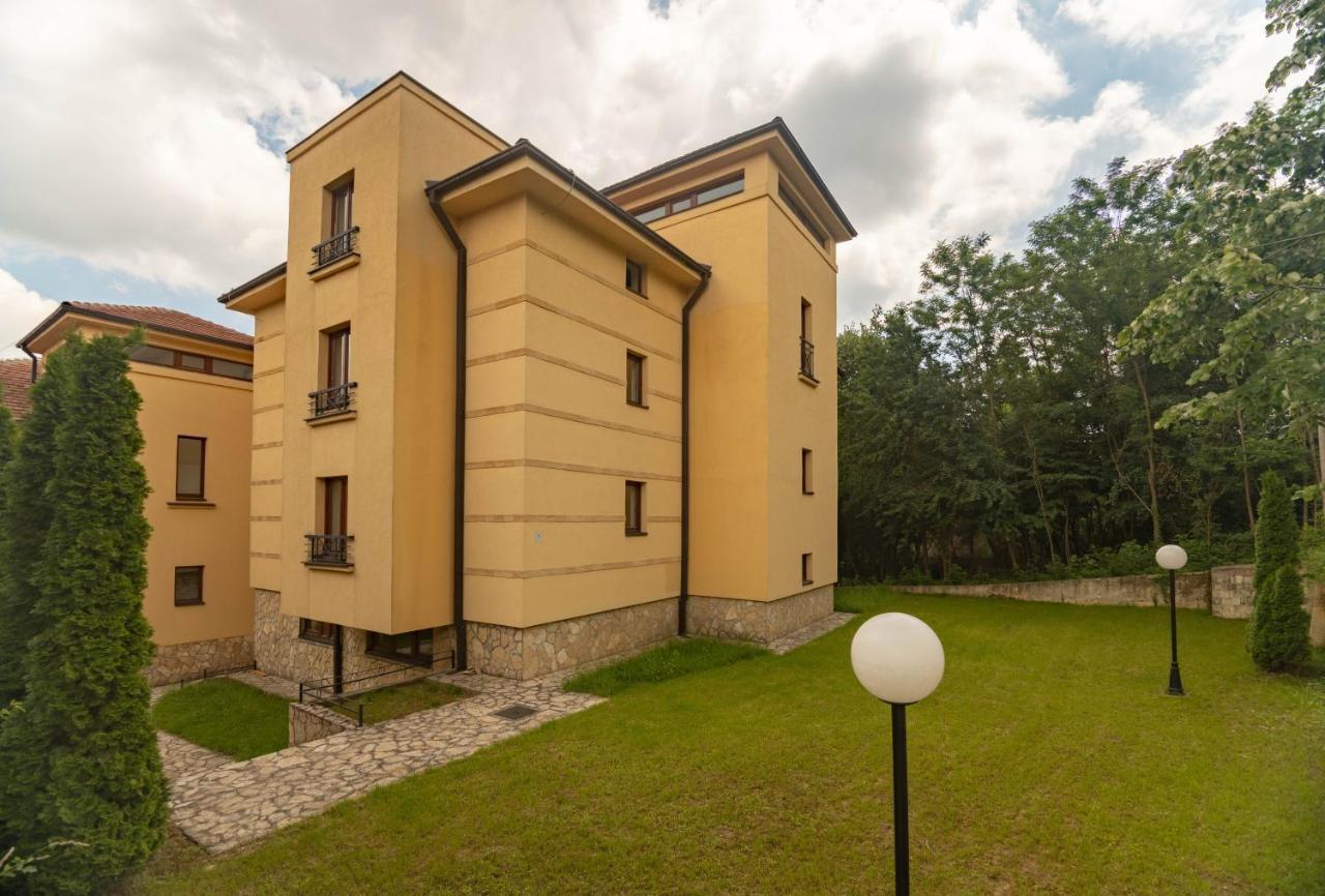Apartman Modena Lux Vrnjačka Banja Екстериор снимка